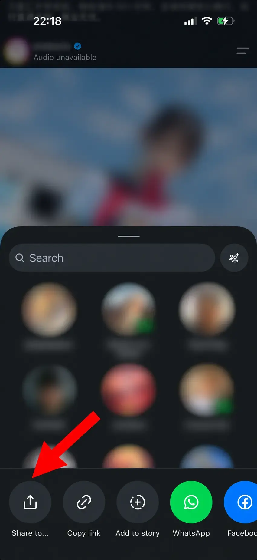 In der Quell-App auf Teilen tippen, um die Optionen zu öffnen
